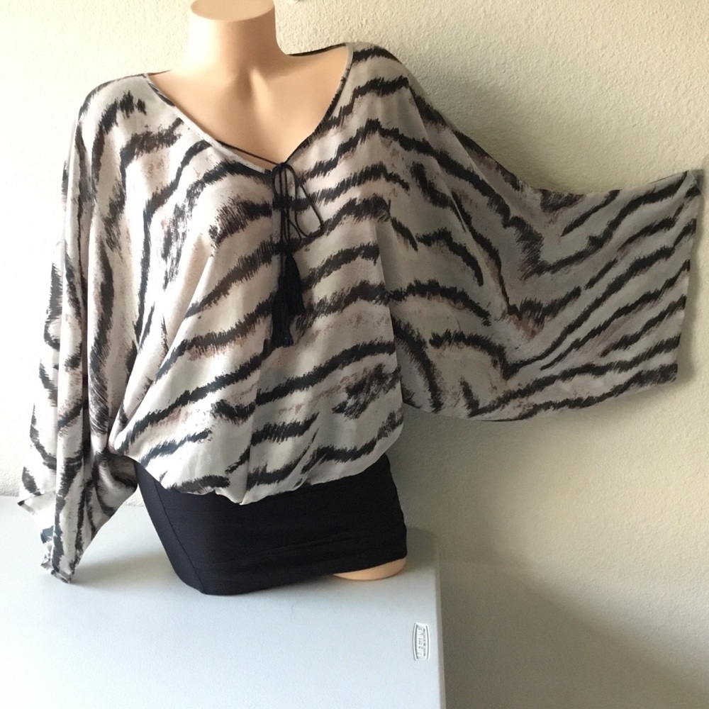 Chic SANCTUARY Kimono Sleeve Blouse